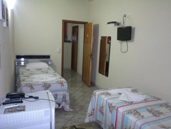 Big Hotel Eireli Guara  Buitenkant foto